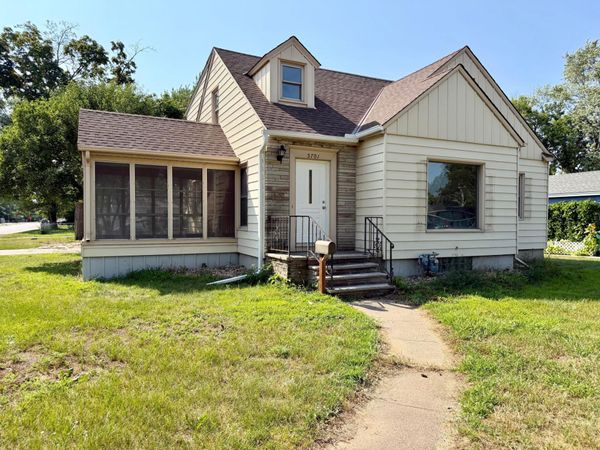5701 Humboldt Avenue N, Brooklyn Center, MN 55430