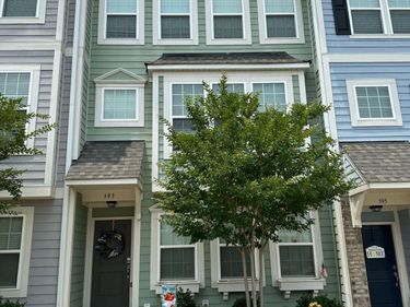 593 Grand Central Station, Apex, NC 27502