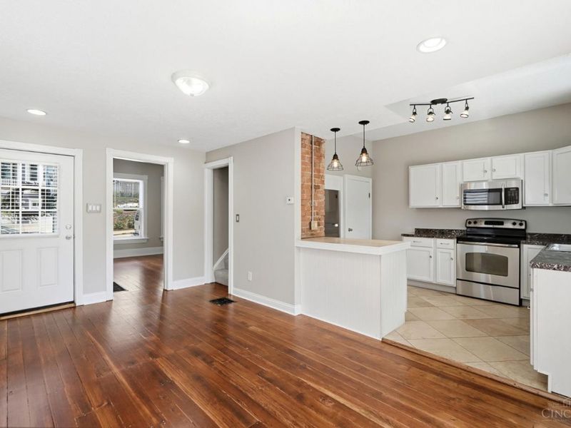 3619 Woodbridge Place, Cincinnati, OH 45226 Photo 7
