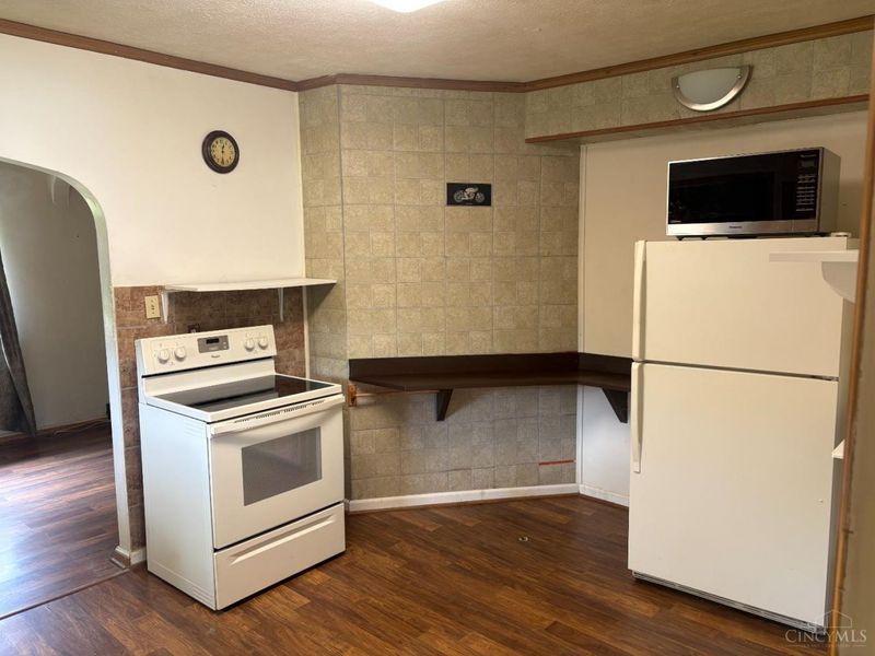 7031 Brantford Road, Butler Twp, OH 45414 Photo 11