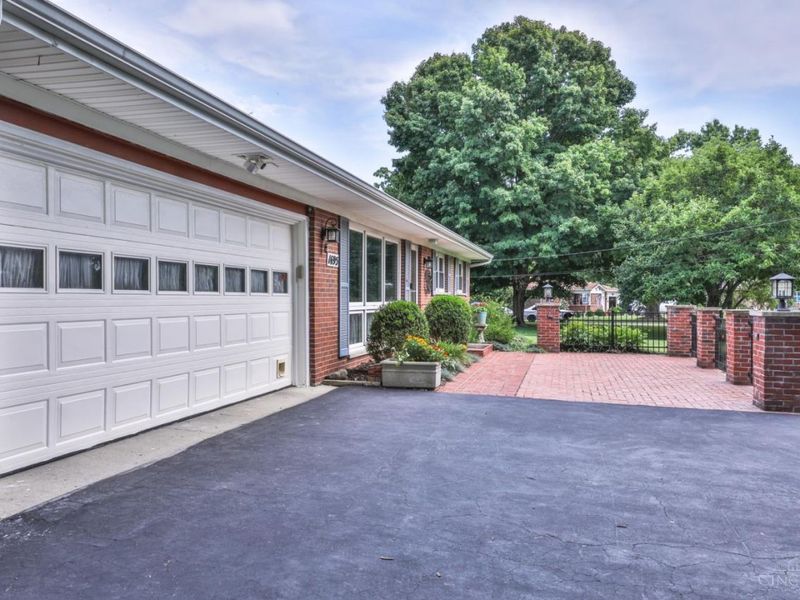 1695 Hillcrest Avenue, Union Twp, OH 45177 Photo 3