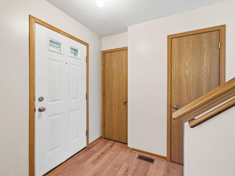 1101 Benhower Drive, Blacklick, OH 43004 Photo 3