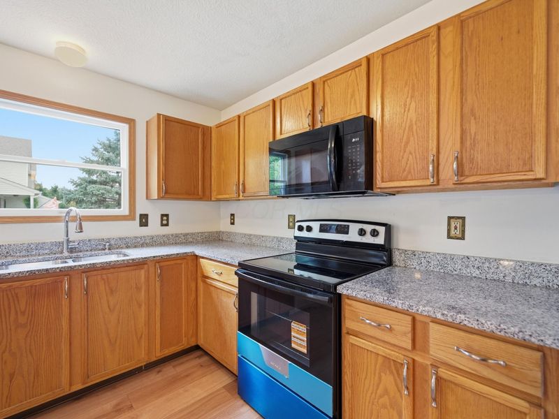 1101 Benhower Drive, Blacklick, OH 43004 Photo 8