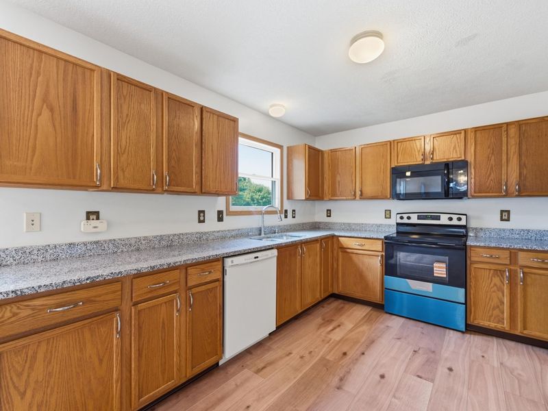 1101 Benhower Drive, Blacklick, OH 43004 Photo 9