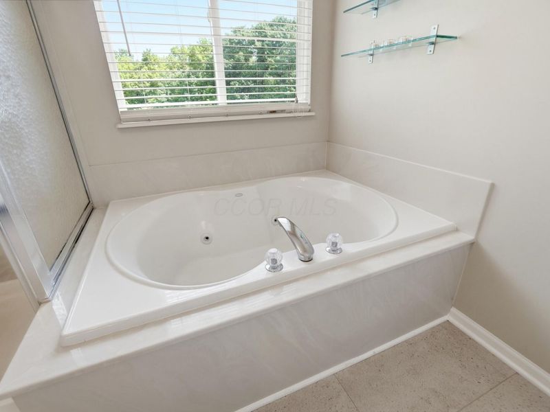 5817 Edgebrook Drive, Galena, OH 43021 Photo 32