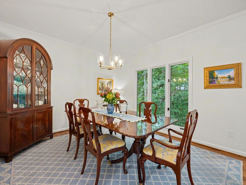 4245 Westleton Court , Columbus, OH 43221 Photo 17