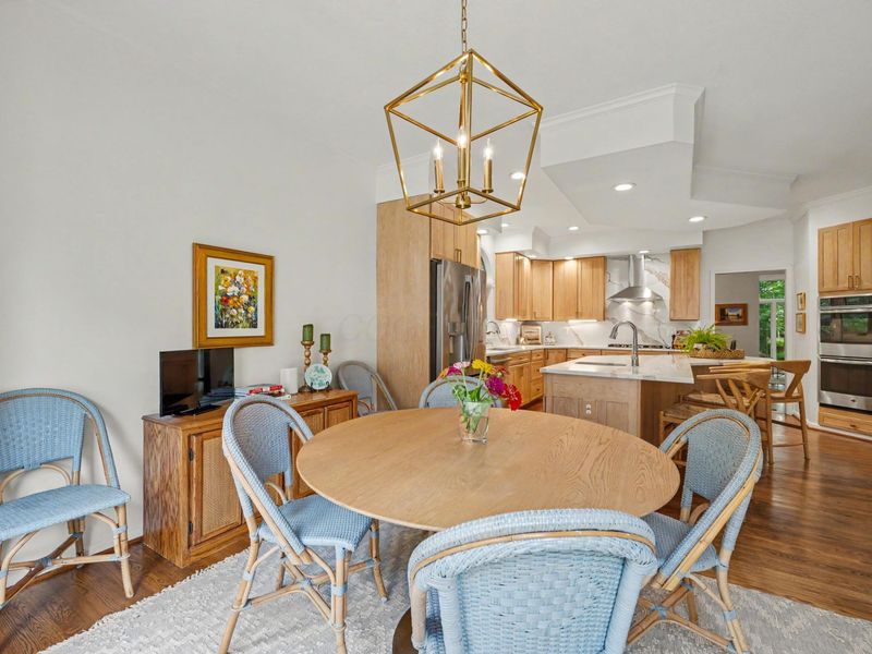 4245 Westleton Court , Columbus, OH 43221 Photo 22
