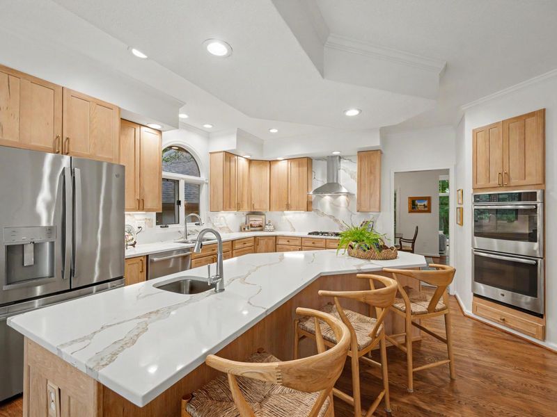 4245 Westleton Court , Columbus, OH 43221 Photo 23