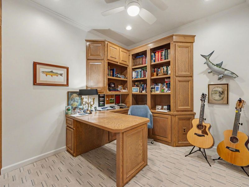 4245 Westleton Court , Columbus, OH 43221 Photo 29