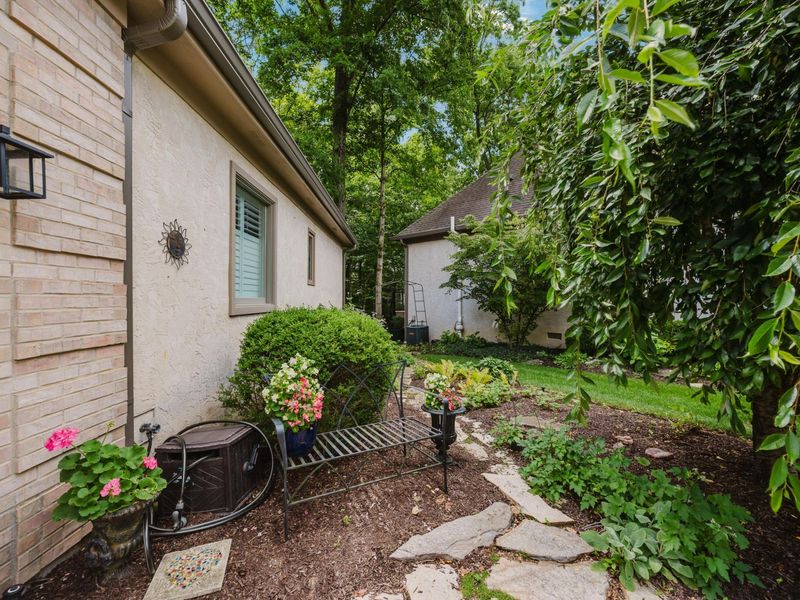 4245 Westleton Court , Columbus, OH 43221 Photo 61