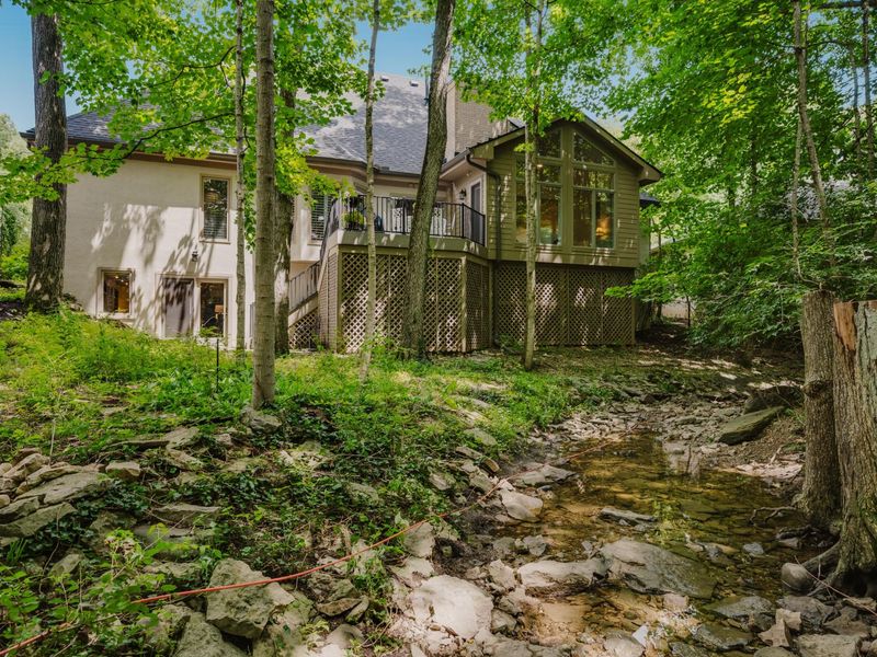 4245 Westleton Court , Columbus, OH 43221 Photo 69