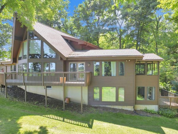 6009 Hall Road , Centerburg, OH 43011