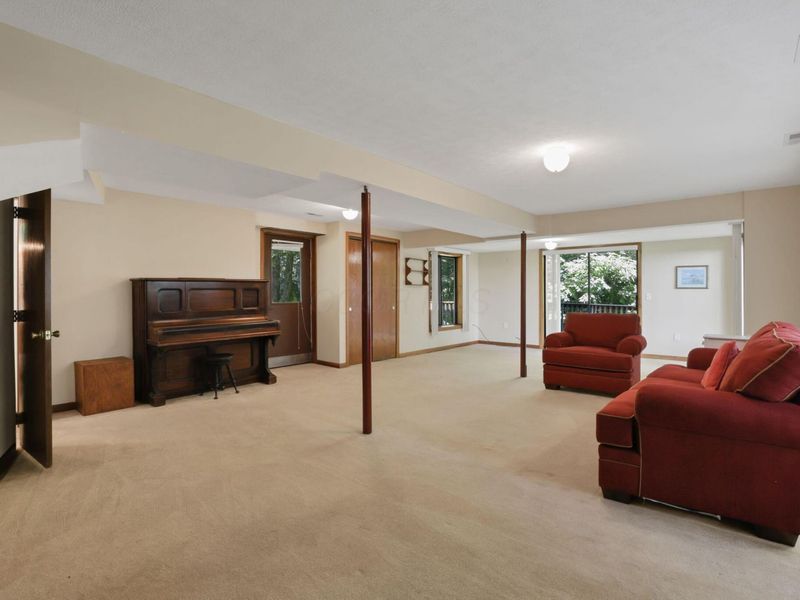 6009 Hall Road , Centerburg, OH 43011 Photo 20