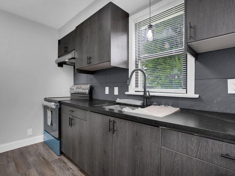 1683 Lexington Avenue , Columbus, OH 43211 Photo 15