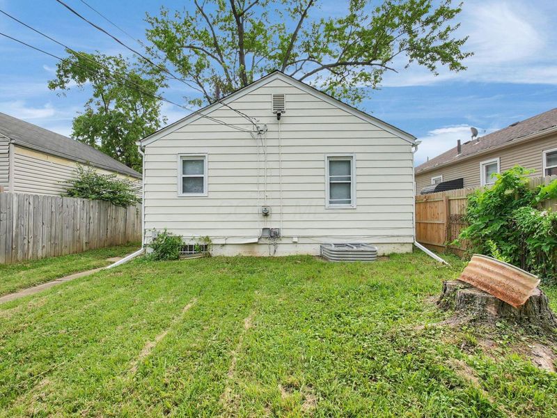 1683 Lexington Avenue , Columbus, OH 43211 Photo 28