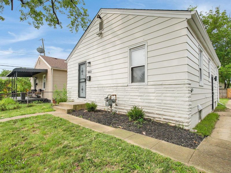 1683 Lexington Avenue , Columbus, OH 43211 Photo 4