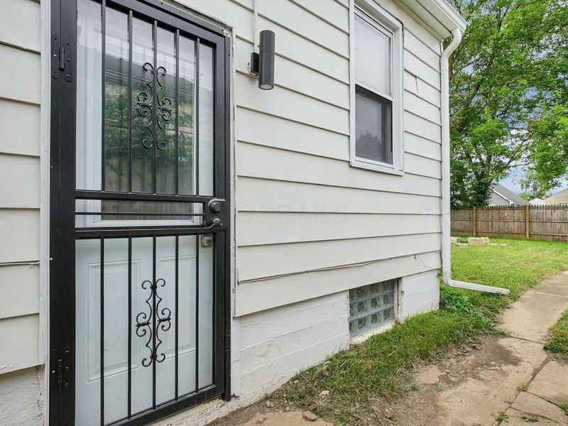 1683 Lexington Avenue , Columbus, OH 43211 Photo 5