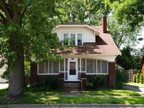 1112 S Barstow Street, Eau Claire, WI 54701