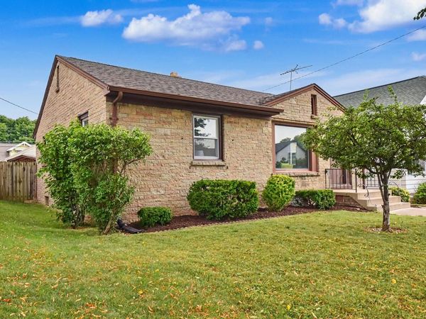 1726 Grams COURT, Sheboygan, WI 53081