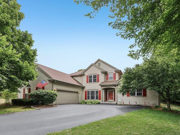 749 Prestwick COURT, Oconomowoc, WI 53066