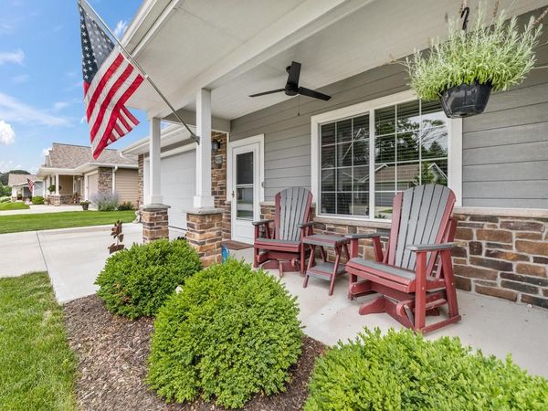 N13W6576 Cedarburg TRAIL, Cedarburg, WI 53012