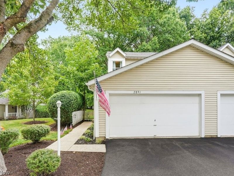 2891 Heatherwood Court , Stow, OH 44224 Photo 2