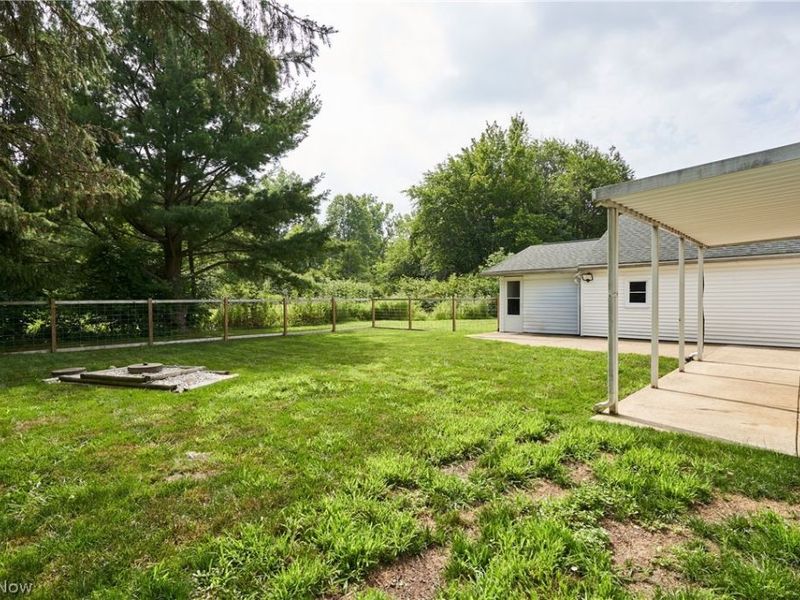 3261 Dewalt Drive , Akron, OH 44312 Photo 16