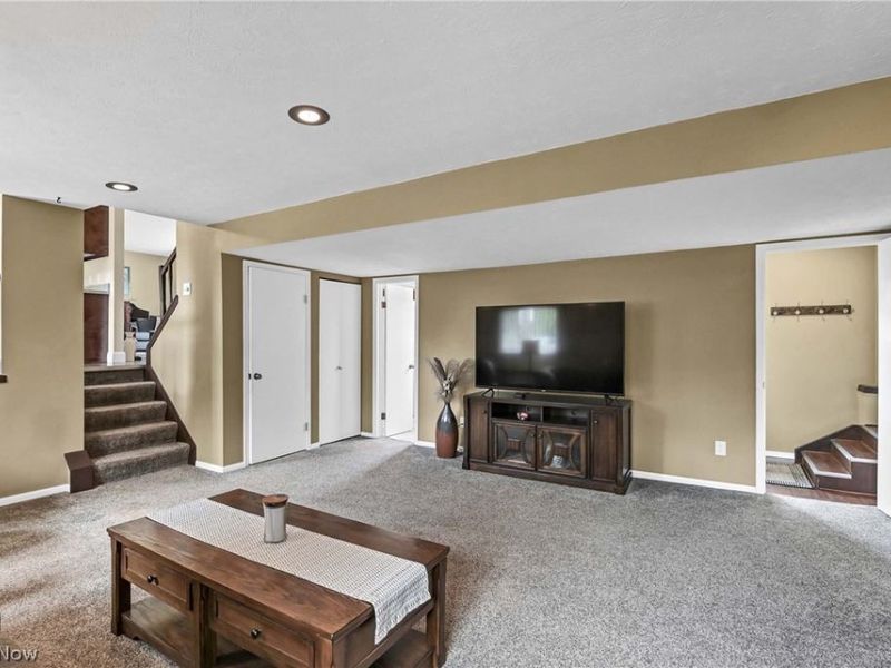 8123 Stuart Court, North Royalton, OH 44133 Photo 23