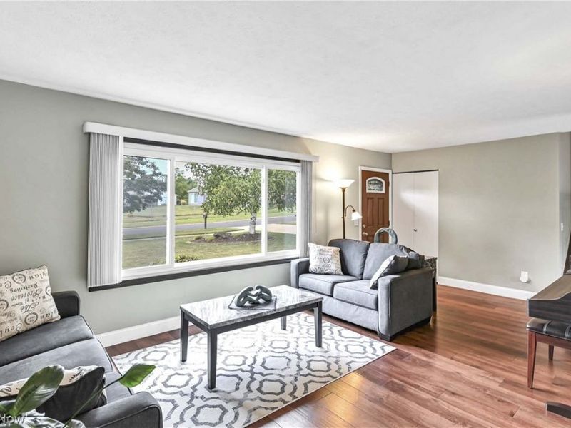 8123 Stuart Court, North Royalton, OH 44133 Photo 8