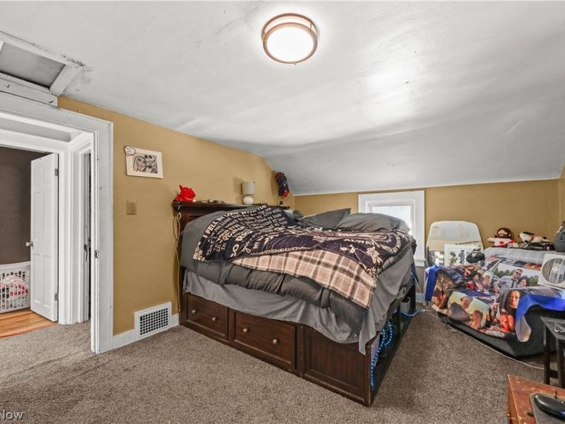 912 Hunt Street , Akron, OH 44306 Photo 19