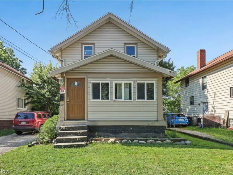 912 Hunt Street , Akron, OH 44306 Photo 2