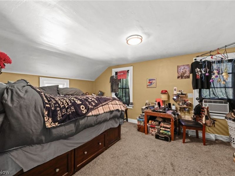 912 Hunt Street , Akron, OH 44306 Photo 21