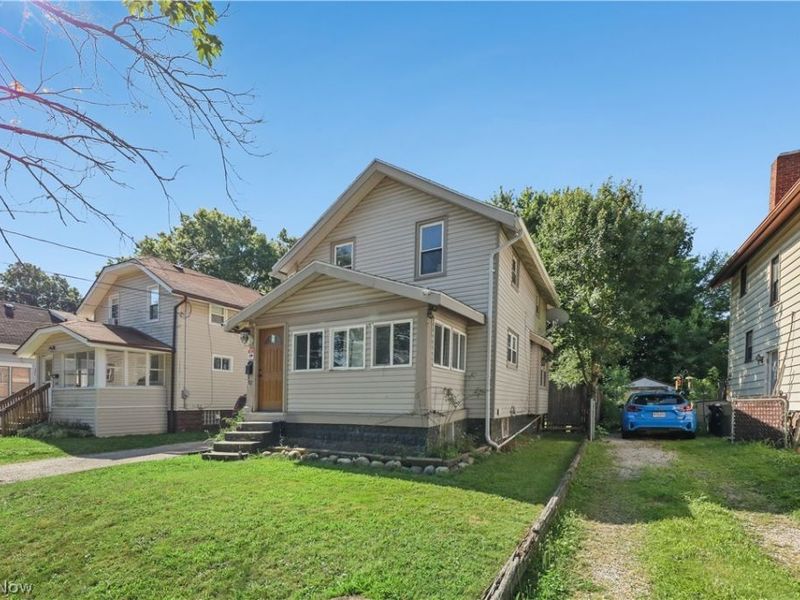 912 Hunt Street , Akron, OH 44306 Photo 4