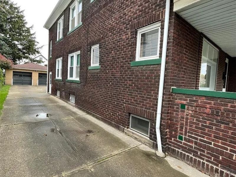 4308 Beta Avenue , Newburgh Heights, OH 44105 Photo 15