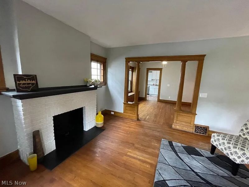 4308 Beta Avenue , Newburgh Heights, OH 44105 Photo 6