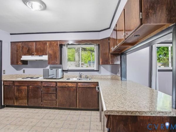 117 Homestead Drive , Colonial Heights, VA 23834