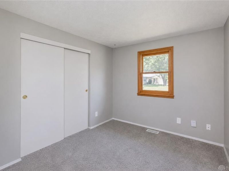4900 Seville Drive, Englewood, OH 45322 Photo 16
