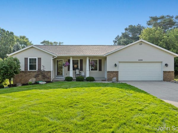 6480 34th Avenue, Hudsonville, MI 49426
