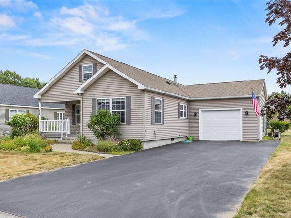 424 Jacob Avenue , Scarborough, ME 04074