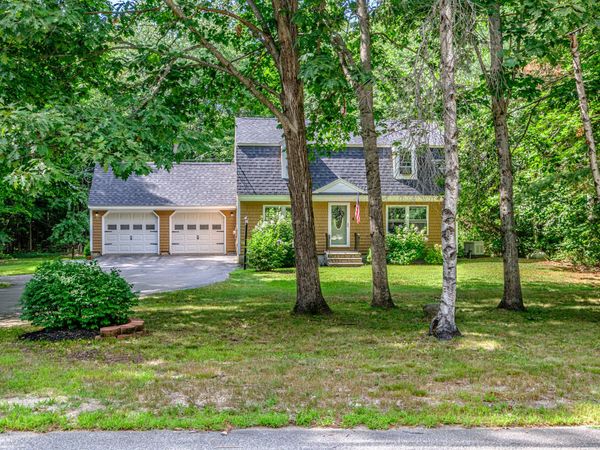 4 Lucina Terrace , Gorham, ME 04038