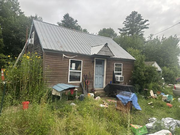 258 Farmington Falls Road , New Sharon, ME 04955