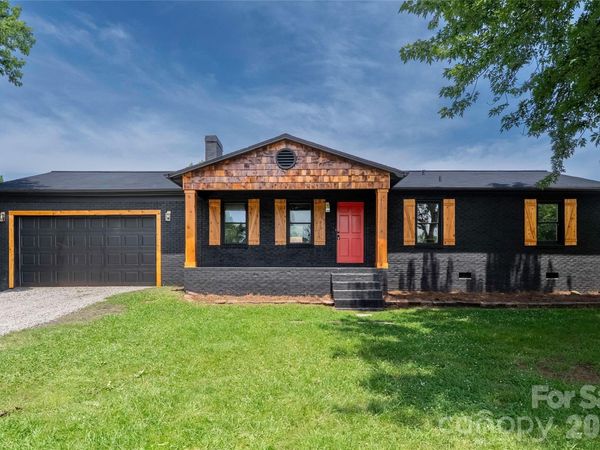 112 Robinette Lane , Statesville, NC 28625