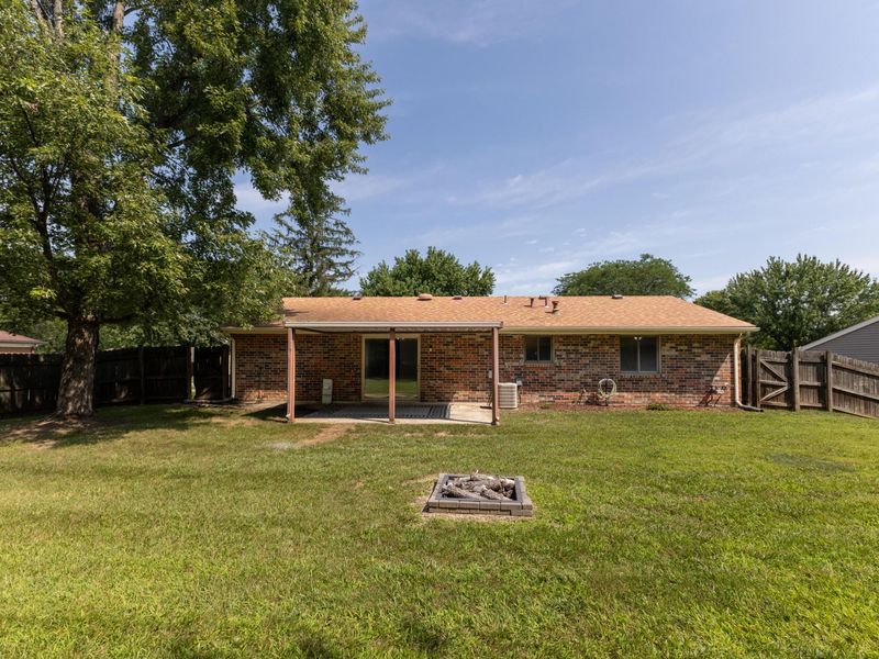 4900 Seville Drive, Englewood, OH 45322 Photo 21