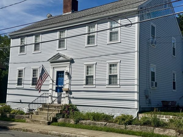 198 Main St, Unit 2 South, Fairhaven, MA 02719