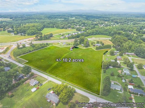 5398 Reidsville Road, Walkertown, NC 27051