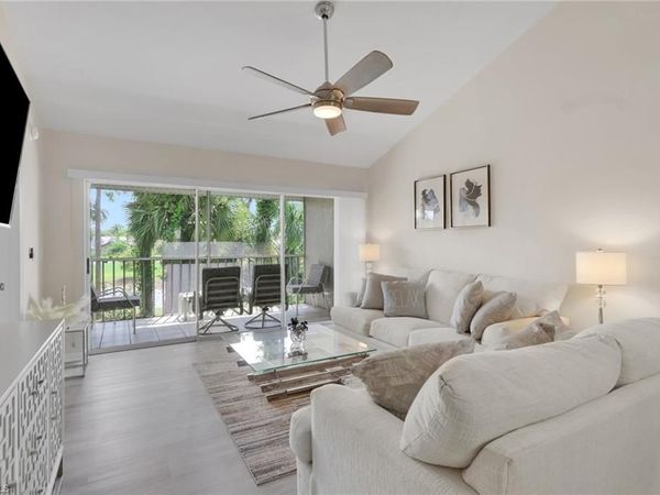 800 Augusta BLVD , Unit B201, NAPLES, FL 34113