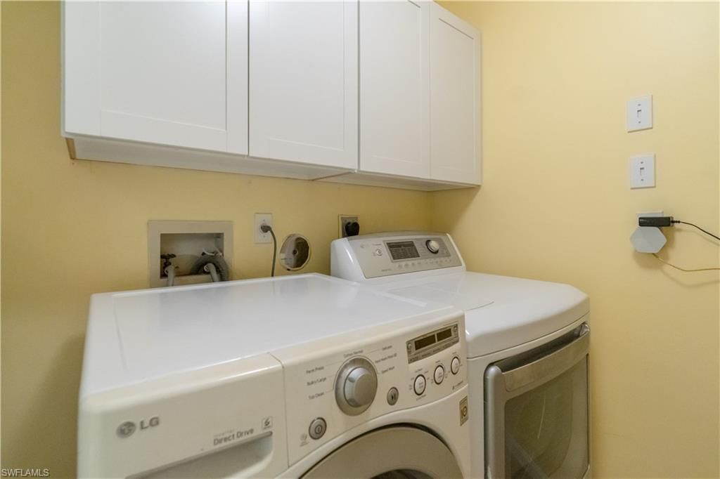600 Saratoga Cir, Unit D--104, Naples, FL 34104 Photo