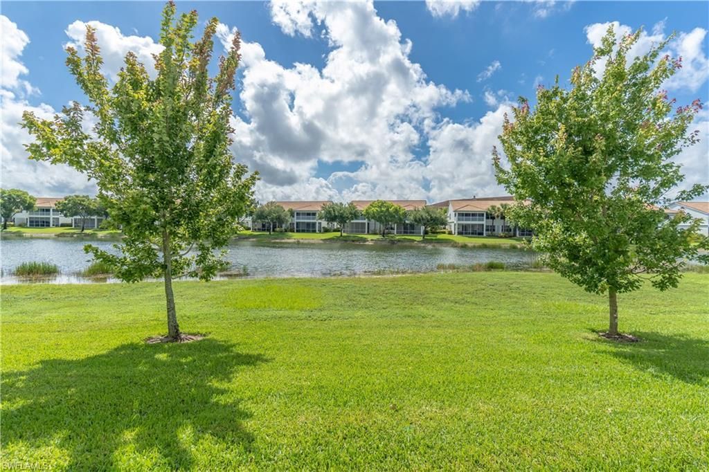 600 Saratoga Cir, Unit D--104, Naples, FL 34104 Photo