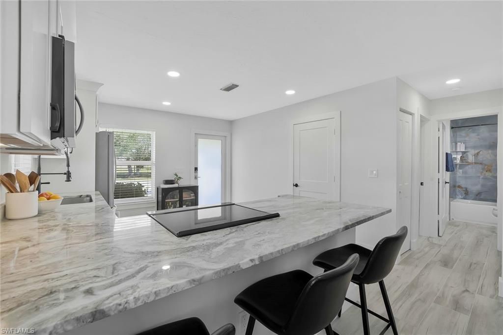 2710 Arbutus St, Unit B1, Naples, FL 34112 Photo