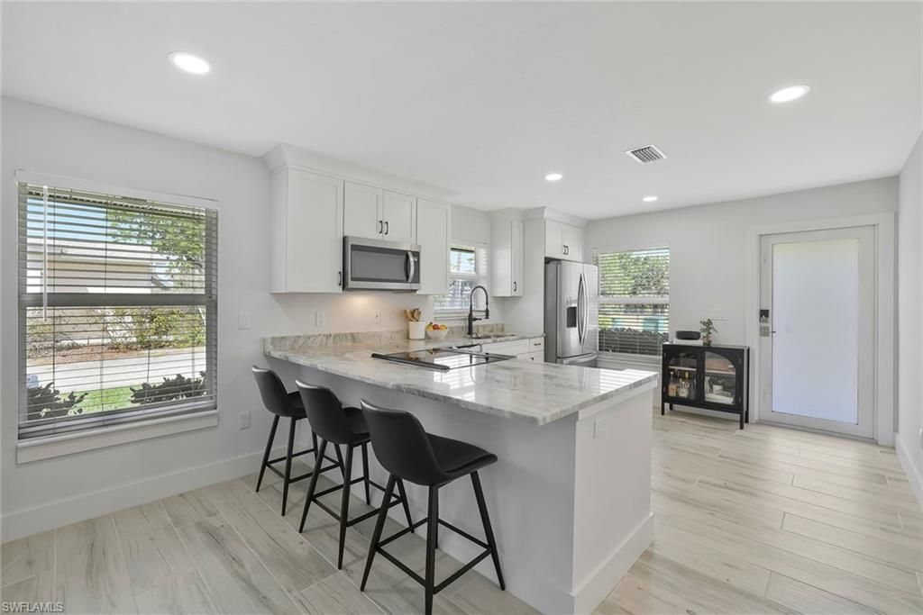2710 Arbutus St, Unit B1, Naples, FL 34112 Photo
